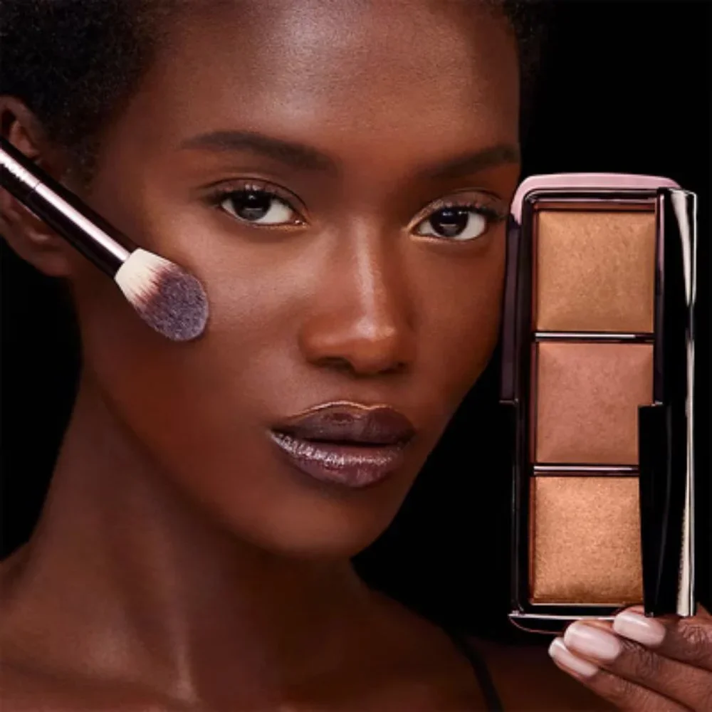 NIB ✅ HOURGLASS (VOLUME III) Ambient Lighting Palette Volume III ✨ BNIB